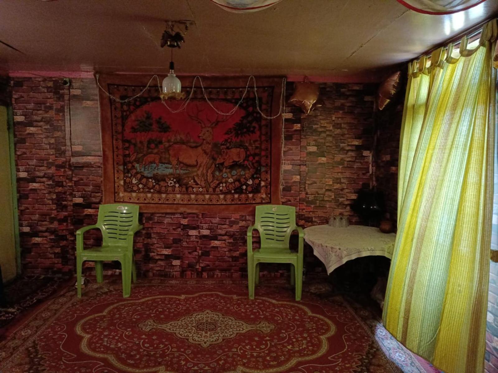 Hotel Island Srīnagar Екстериор снимка